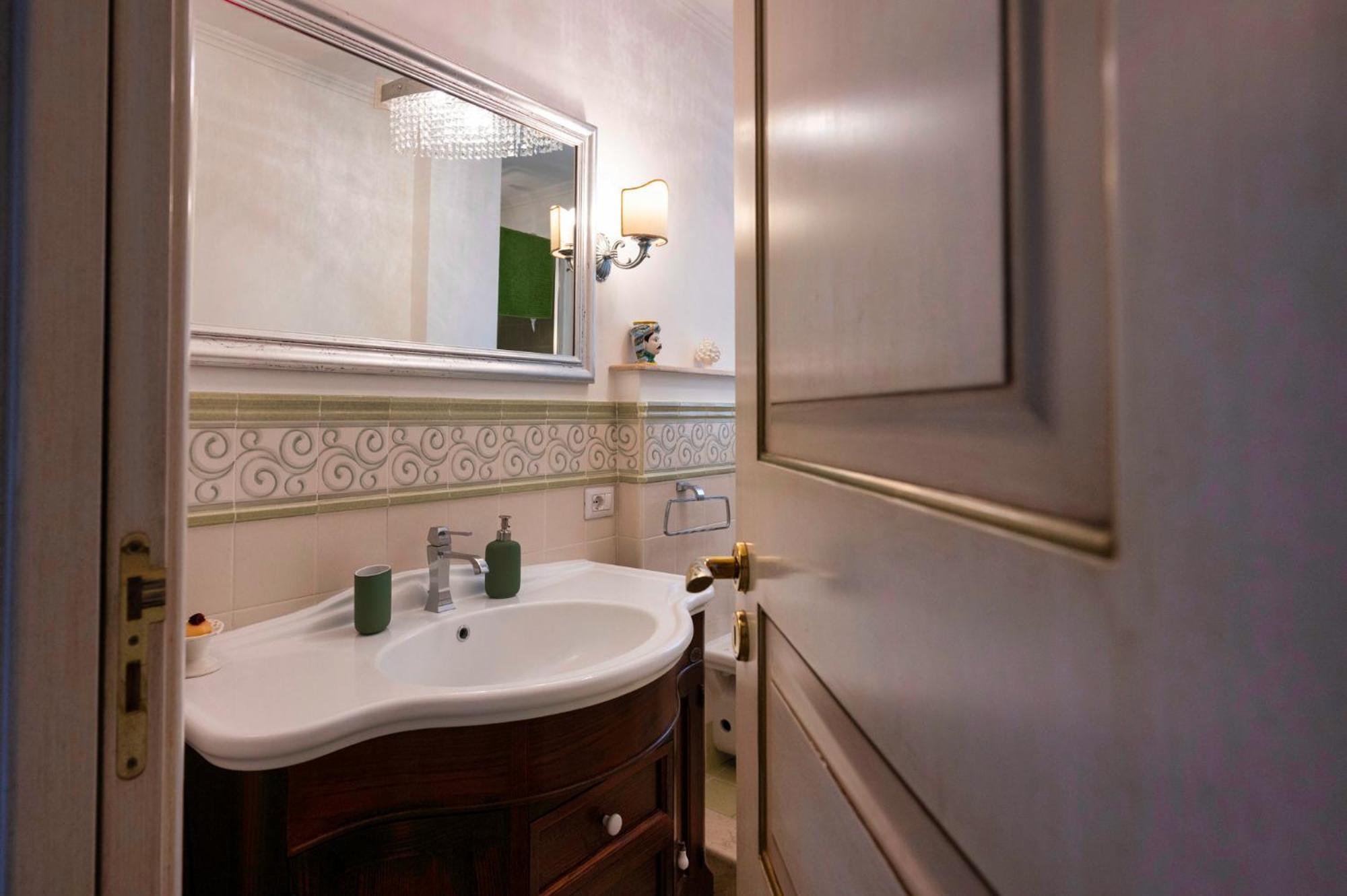 Atticus Apartment Giardini Naxos Bagian luar foto