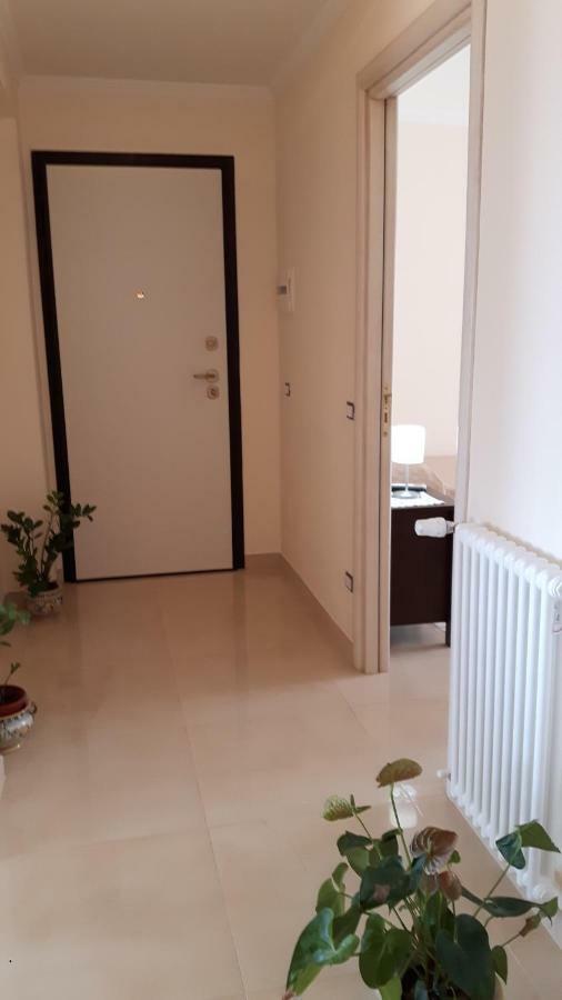 Atticus Apartment Giardini Naxos Bagian luar foto